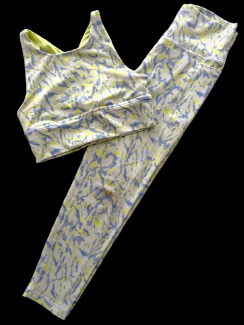 DSG Girl’s Youth Sports Bra & Leggings, Size: XL (16)